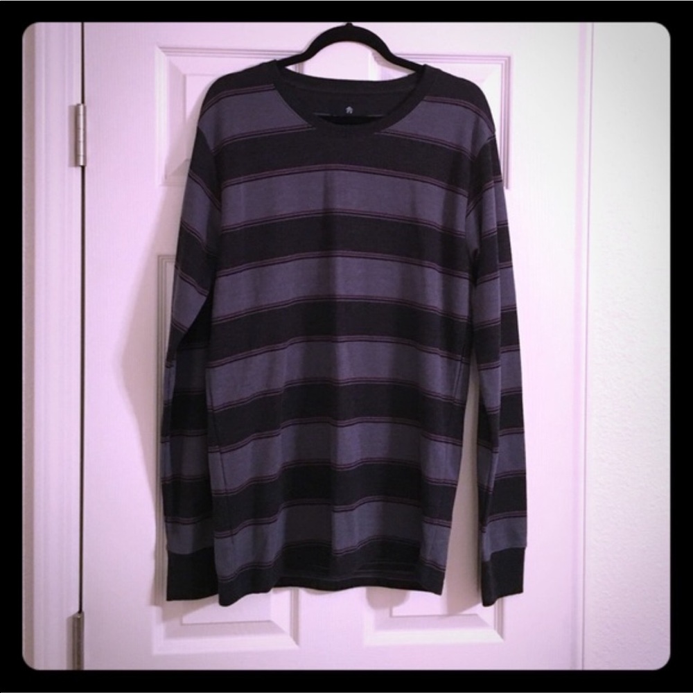 Tilly’s Men’s ShoutHouse Gray Striped Shirt